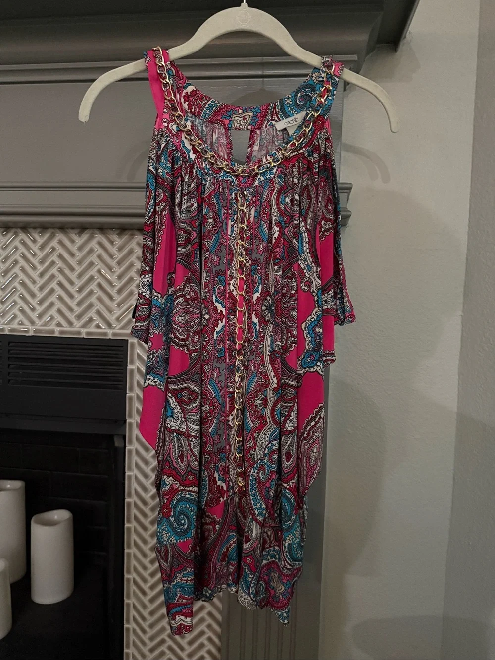 Cache Pink Paisley Cold-Shoulder Top with Chain Trim
